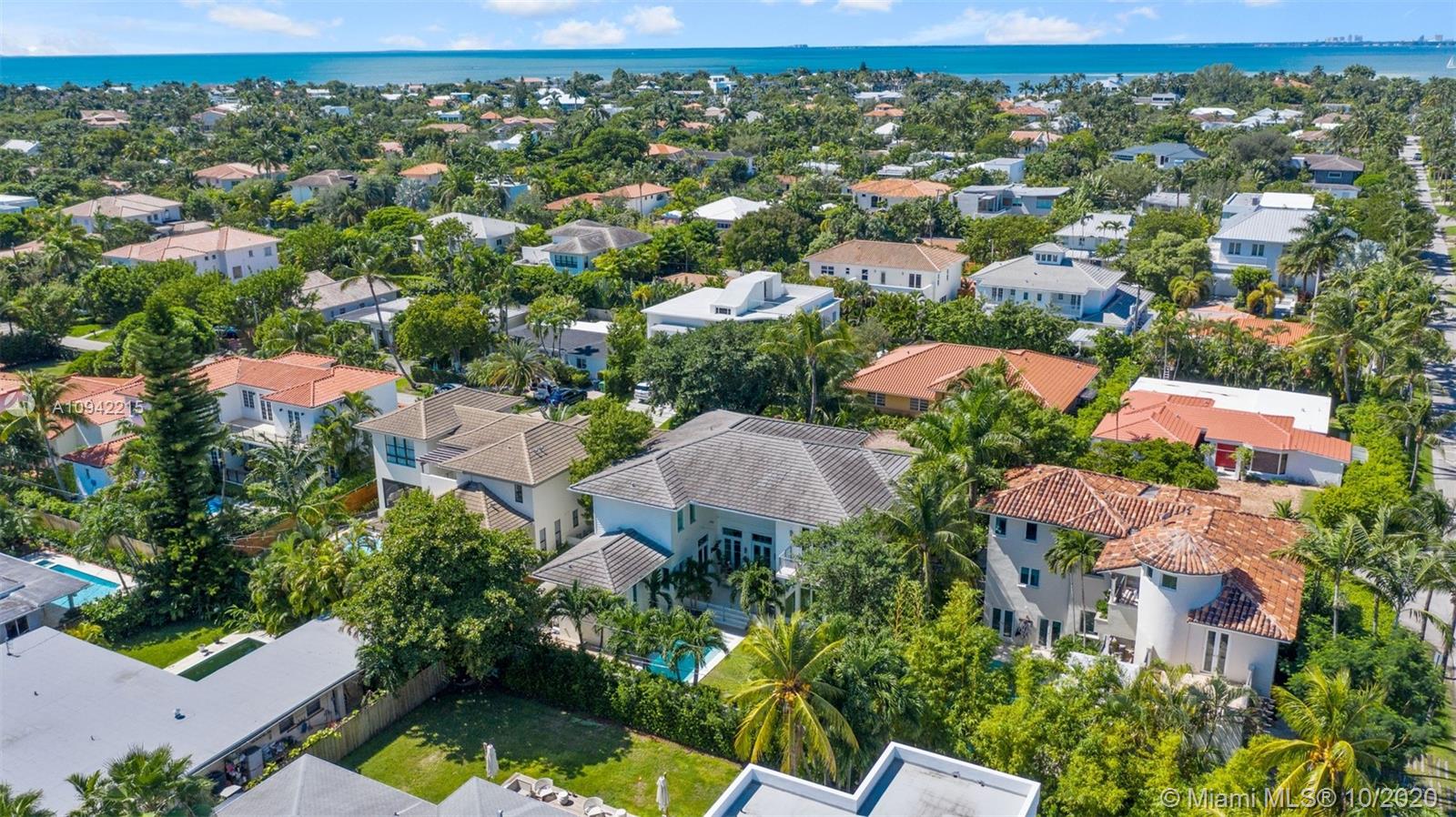 629 Hampton Lane Key Biscayne, FL 33149 - Photo 41 of 44