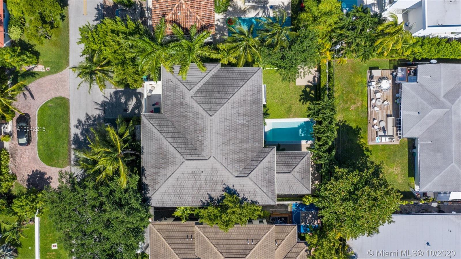 629 Hampton Lane Key Biscayne, FL 33149 - Photo 43 of 44