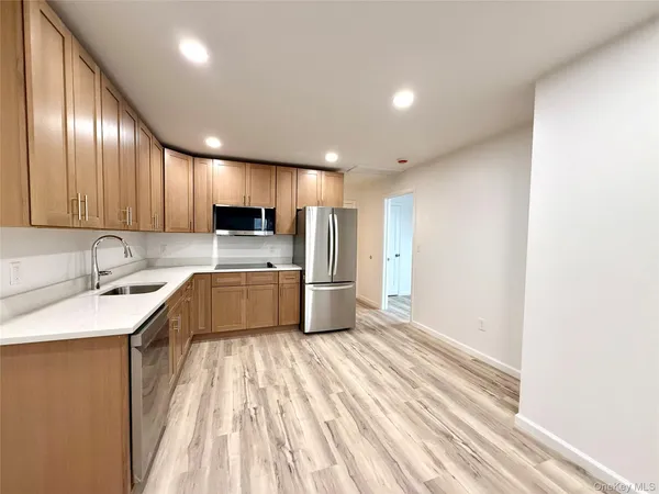 $2,695 | 728 Highway 6, Unit B, Mahopac, NY 10541