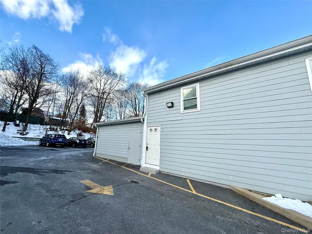 $2,795 | 728 Highway 6, Unit B, Mahopac, NY 10541
