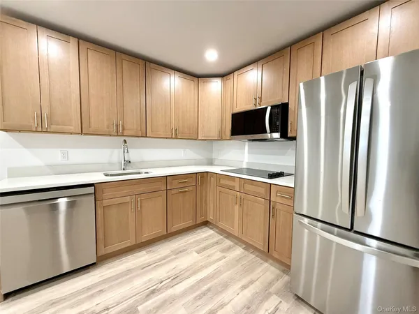 $2,695 | 728 Highway 6, Unit B, Mahopac, NY 10541