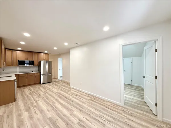 $2,695 | 728 Highway 6, Unit B, Mahopac, NY 10541