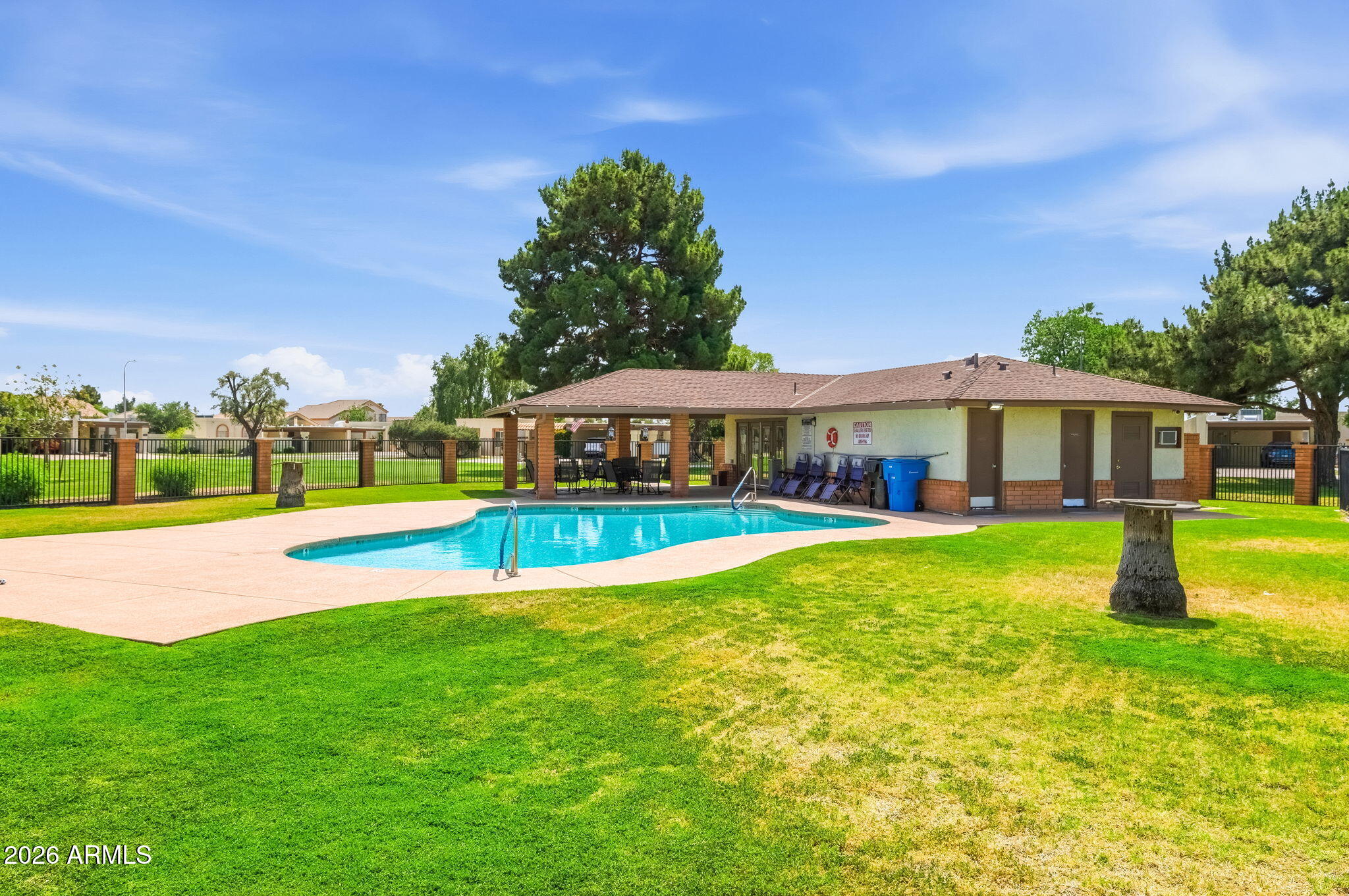 2926 West Lamar Road Phoenix, AZ 85017 - Photo 18 of 21 Community Pool