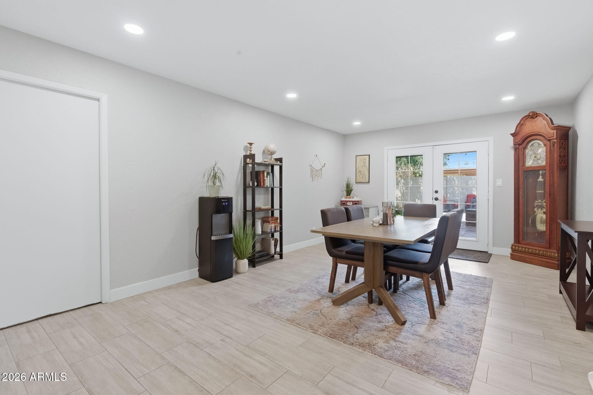 2926 West Lamar Road Phoenix, AZ 85017 - Photo 9 of 21 Dining or Family Room