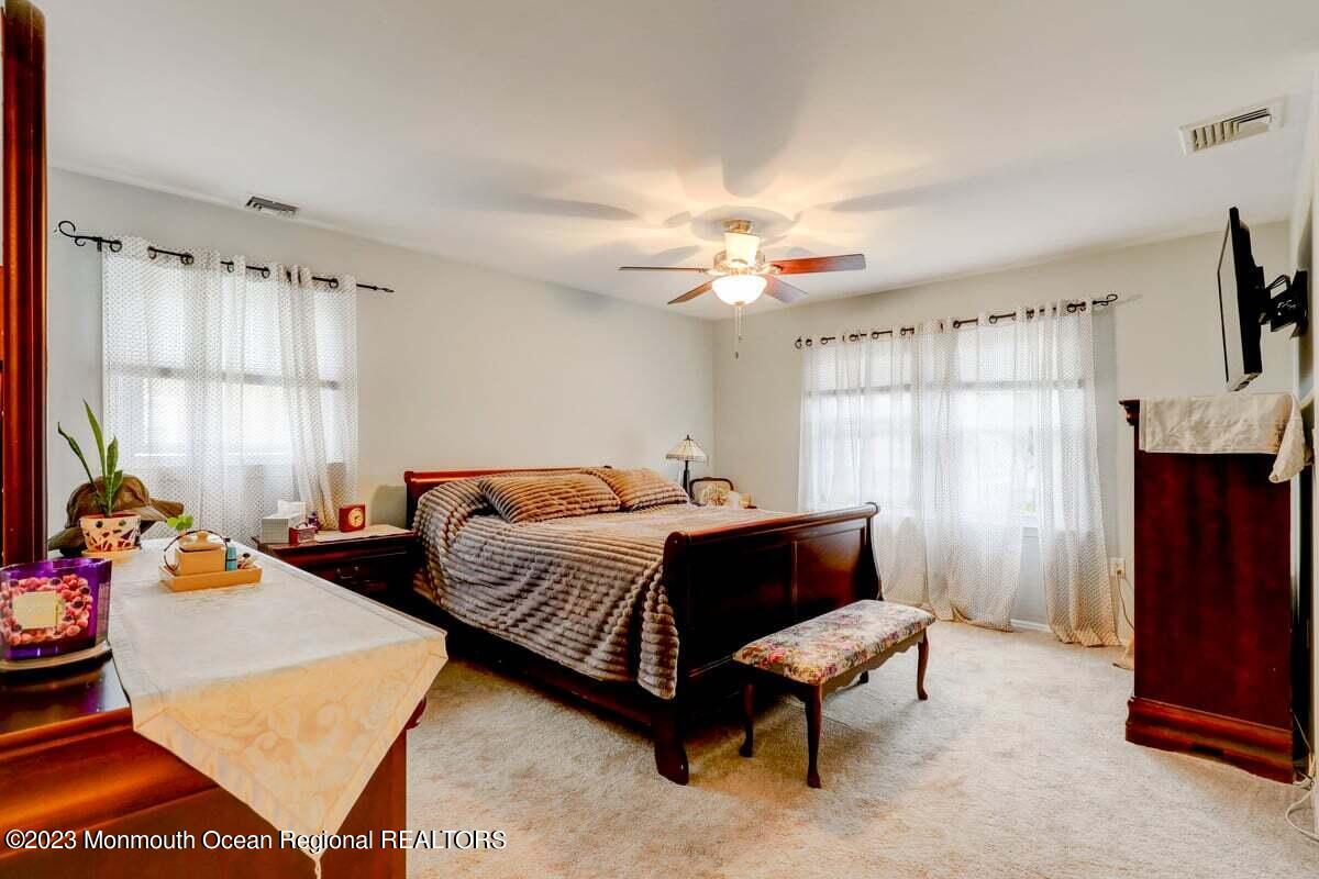 19 South Rhoda Street Monroe Township, NJ 08831 - Photo 14 of 26 Primary Bedroom (2)