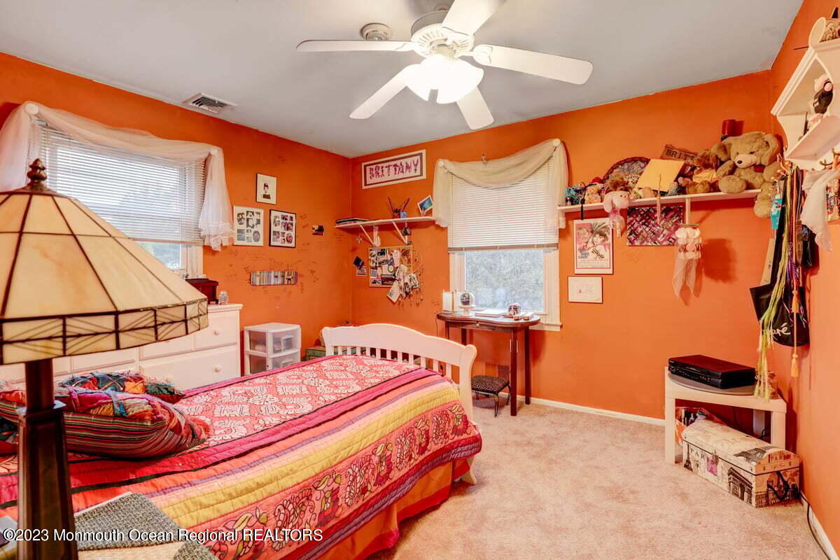 19 South Rhoda Street Monroe Township, NJ 08831 - Photo 18 of 26 Bedroom 2 (1)