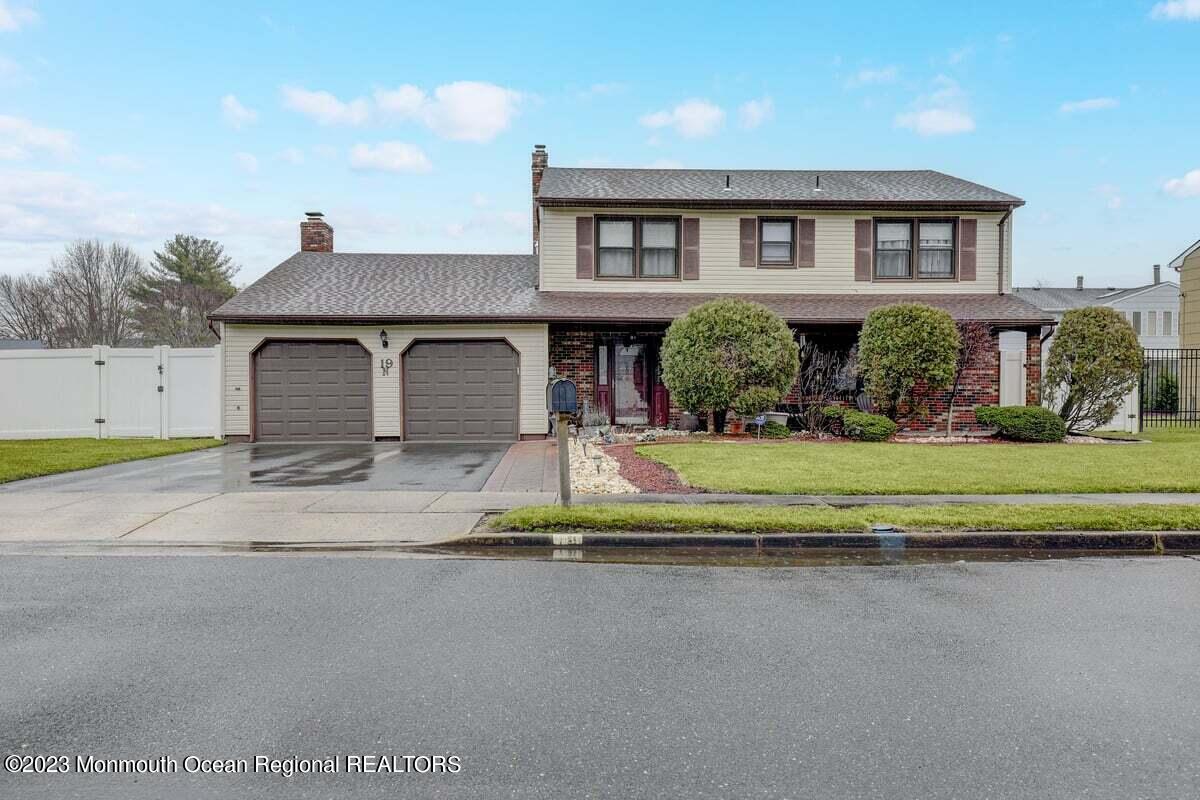 19 South Rhoda Street Monroe Township, NJ 08831 - Photo 2 of 26 Front of Home 2 (2)