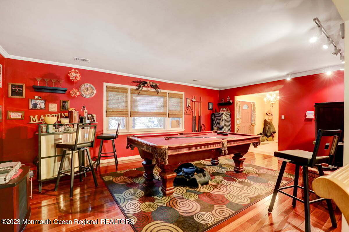 19 South Rhoda Street Monroe Township, NJ 08831 - Photo 5 of 26 Living Room 2