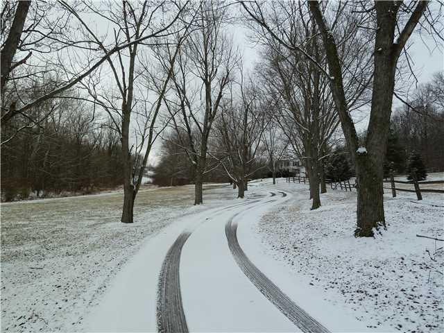 9014 Moore Road Zionsville, IN 46077 - Photo 5 of 8 Gallery Image 5