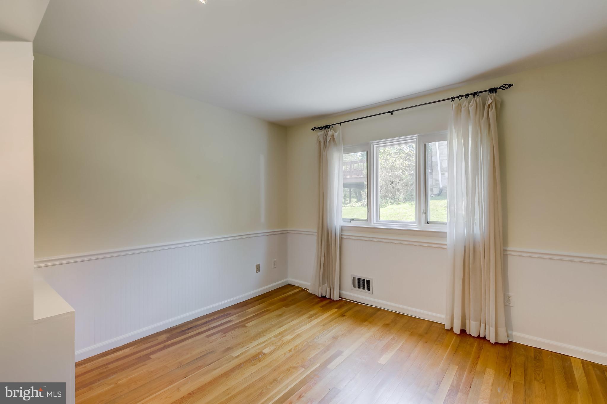 1409 Autumn Leaf Road Baltimore, MD 21286 - Photo 29 of 53 Bedroom 4 or Office with Built-ins