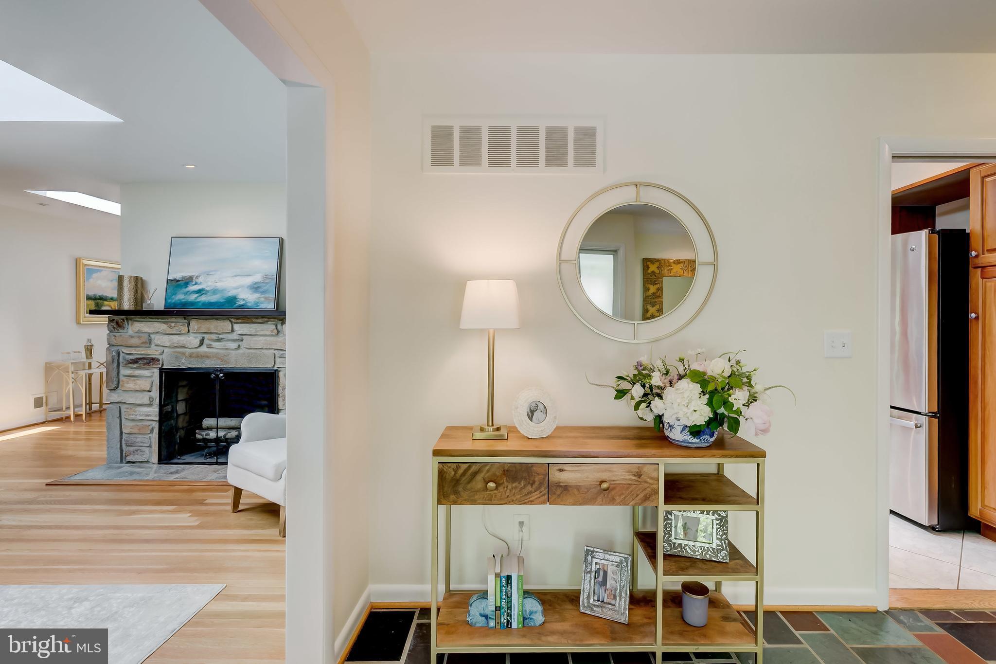 1409 Autumn Leaf Road Baltimore, MD 21286 - Photo 5 of 53 Gracious Foyer