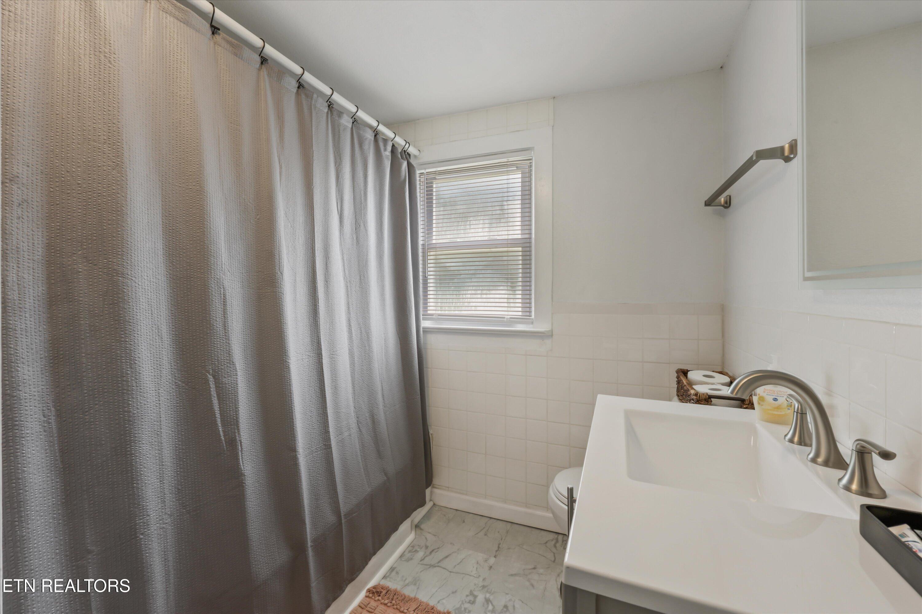 1306 Montvale Station Road Maryville, TN 37803 - Photo 18 of 30 10-1306 Montvale Rd 17