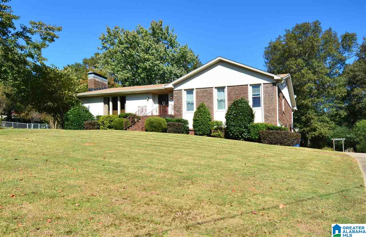 117 Hunters Point Circle Birmingham, AL 35244 - Photo 2 of 37