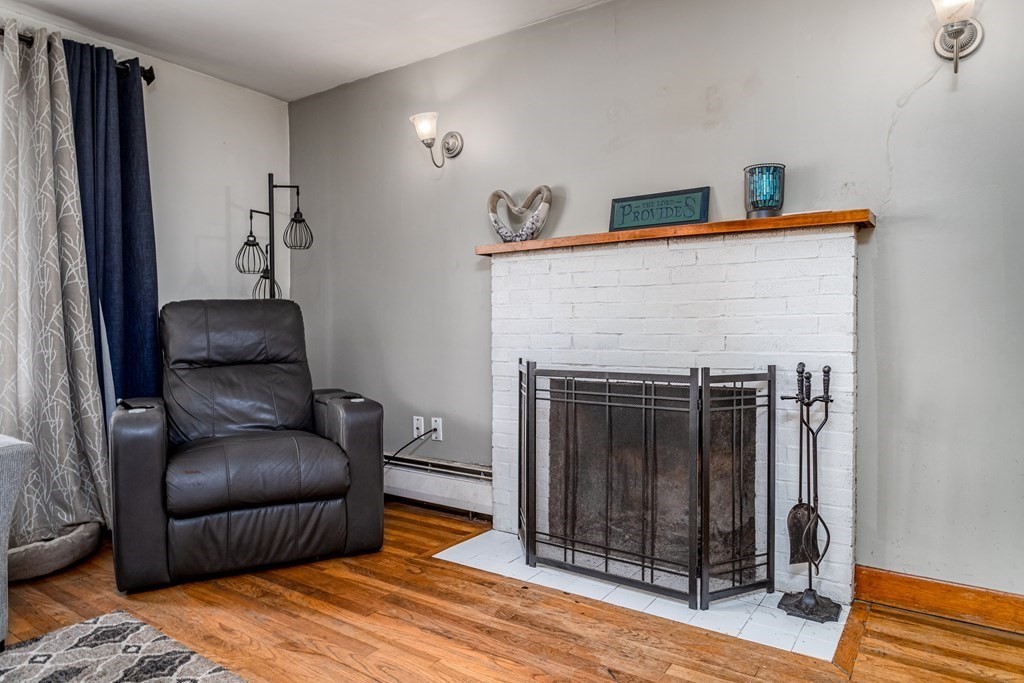 24 Montvale Road Gardner, MA 01440 - Photo 4 of 19 Gallery Image 4