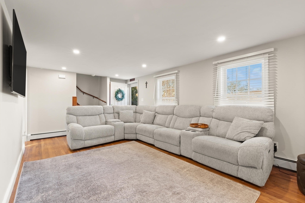 915 Almy Road Somerset, MA 02726 - Photo 10 of 39