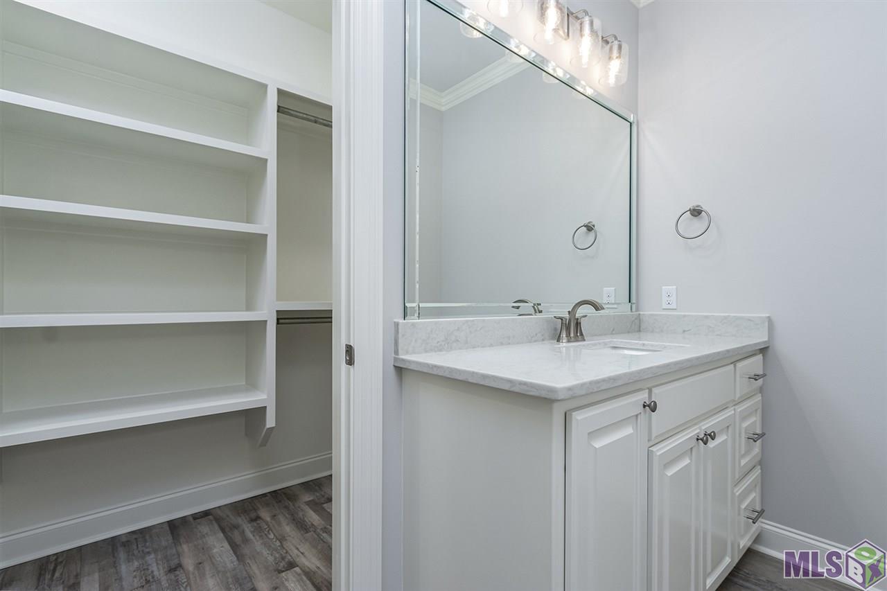 18021 Diaz Road Prairieville, LA 70769 - Photo 17 of 25 Gallery Image 17