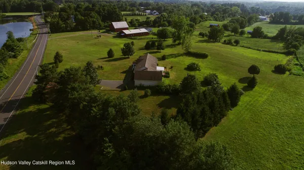 $499,900 | 834 Co Rte 19, Elizaville, NY 12523