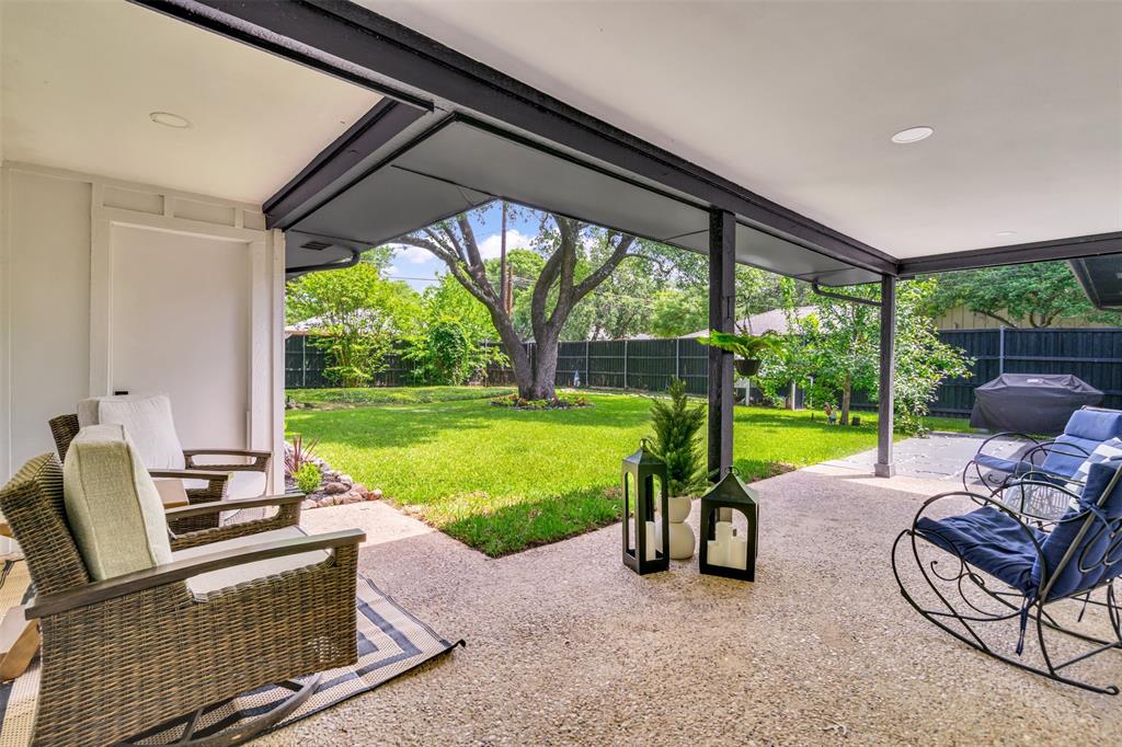 4115 Calculus Drive Dallas, TX 75244 - Photo 27 of 35 Great covered patio area grill down the way