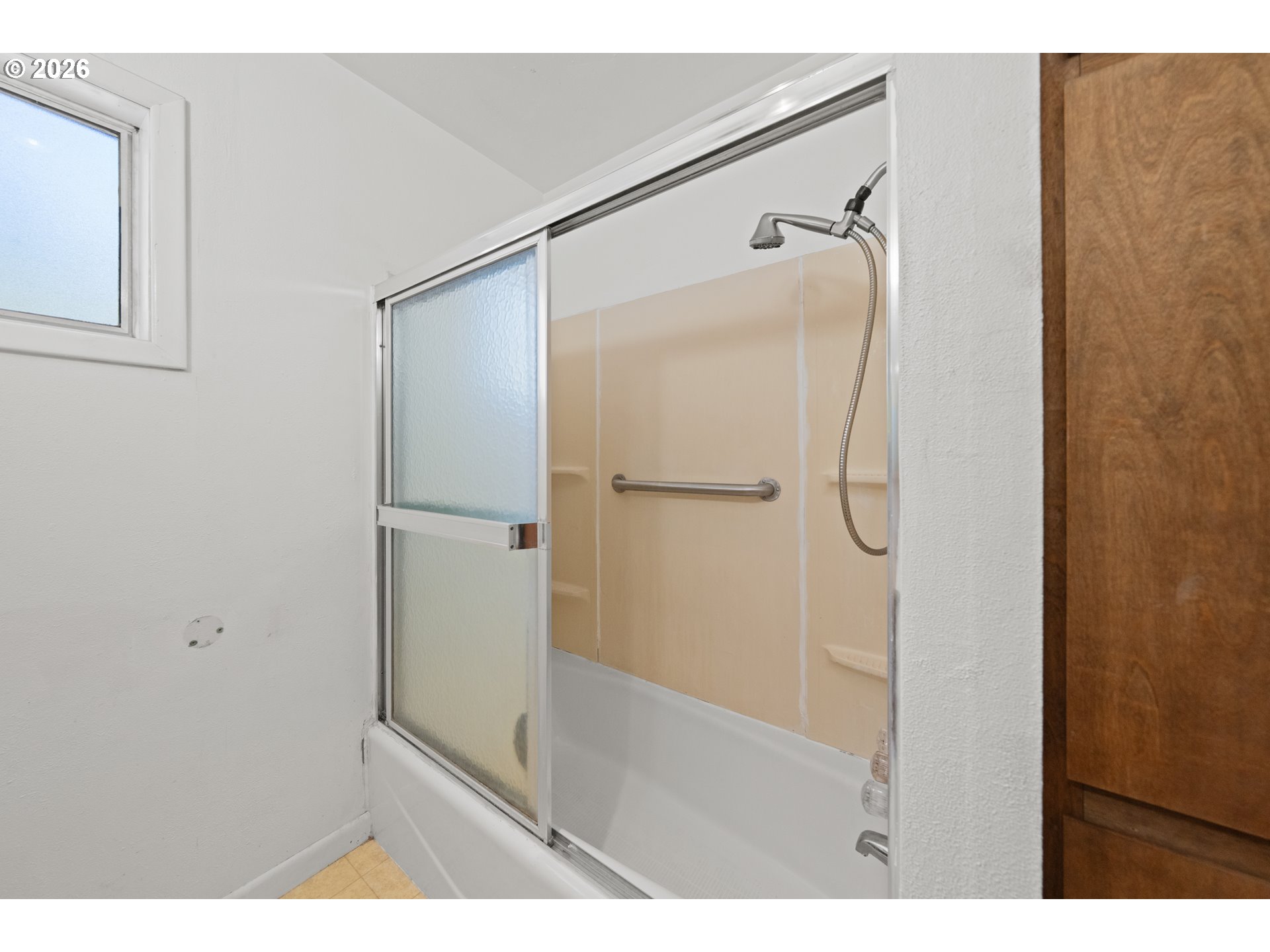 422 2nd Avenue Riddle, OR 97469 - Photo 37 of 46 Bathroom