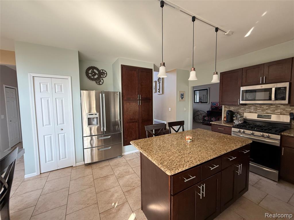 5102 Ridge Lane Warren, MI 48092 - Photo 24 of 62 Gallery Image 24