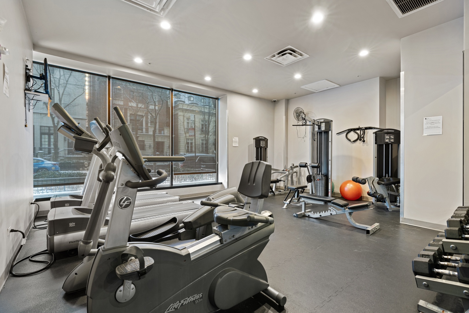 451 West Huron Street, Unit 604 Chicago, IL 60654 - Photo 19 of 20
