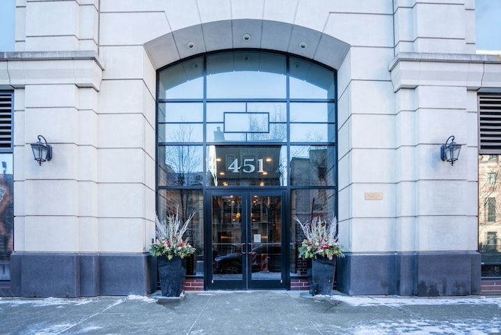 451 West Huron Street, Unit 604 Chicago, IL 60654 - Photo 2 of 20