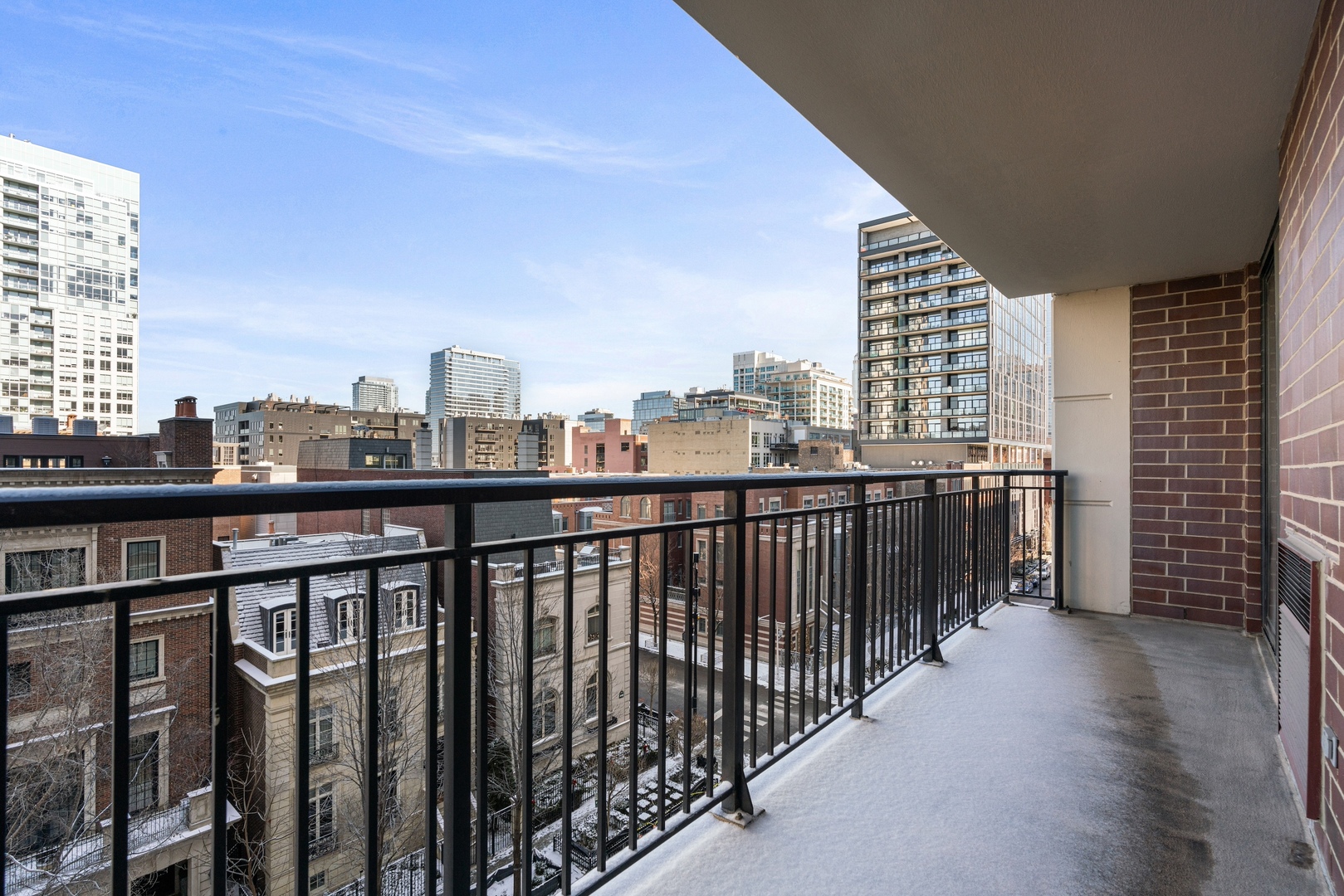 451 West Huron Street, Unit 604 Chicago, IL 60654 - Photo 10 of 20