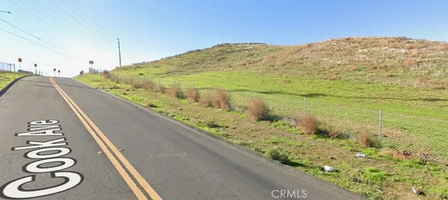 a view of a sky view