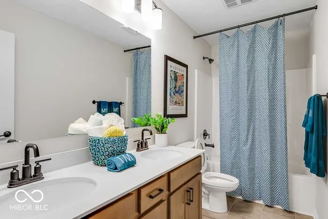 $379,999 | 8723 Hollander Drive, Camby, IN 46113