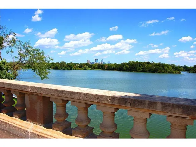 $1,150 | 1770 Humboldt Avenue South, Unit GARDEN LEVEL, Minneapolis, MN 55403