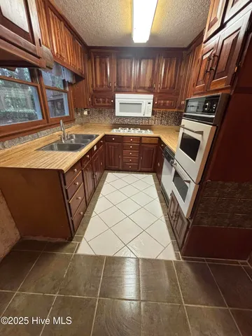 $375,000 | 2398 Ocean Sound Circle Southwest, Supply, NC 28462