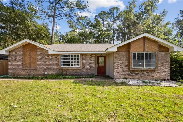 $230,000 | 2761 Rue Weller, Mandeville, LA 70448