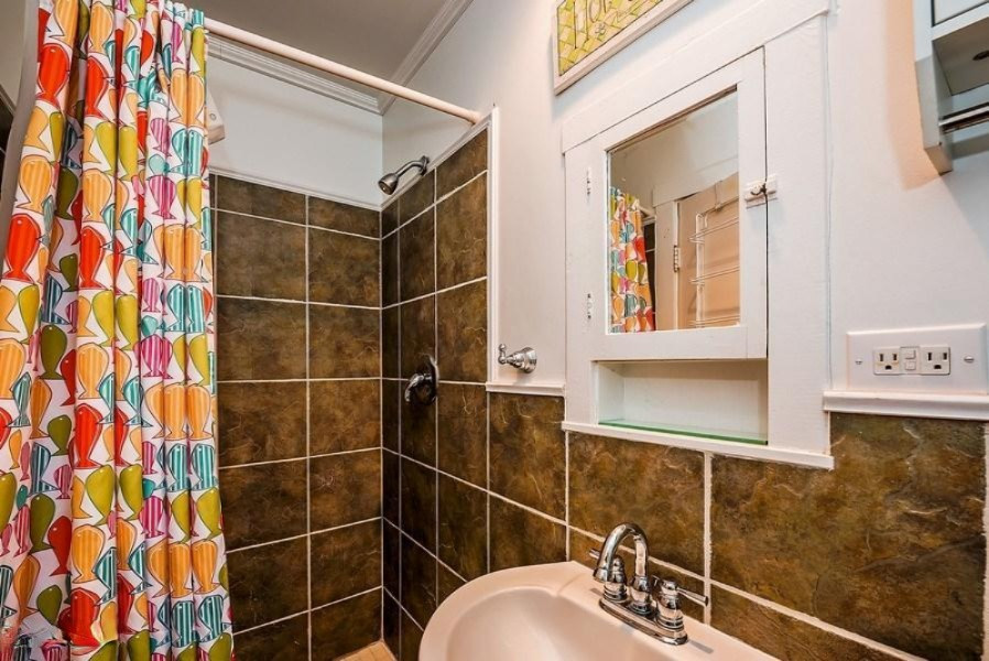 15657 Lakeshore Road, Unit 7 Union Pier, MI 49129 - Photo 8 of 14 9