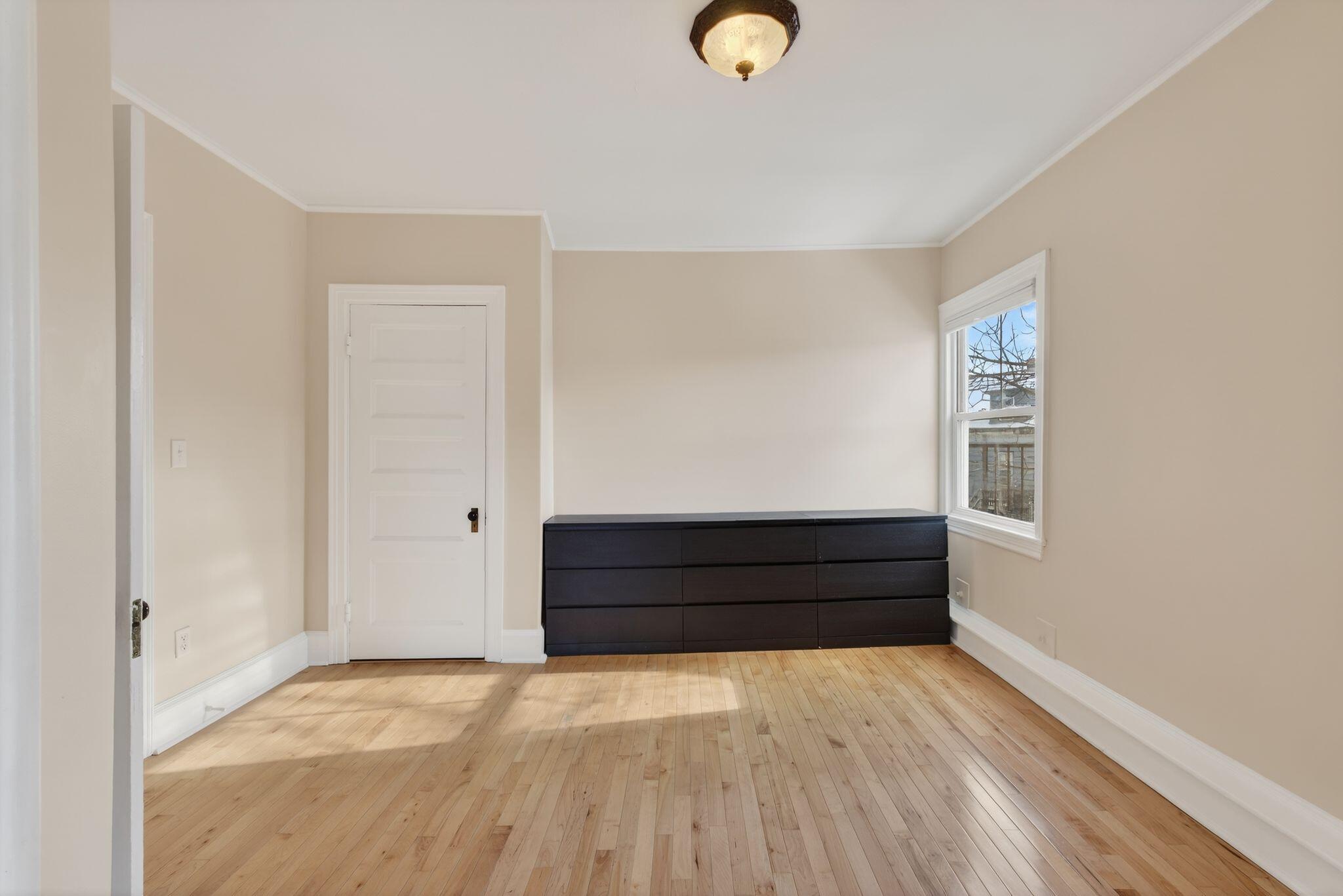 7 Walker Street, Unit 3 Portland, ME 04102 - Photo 15 of 27 7 Walker St #3