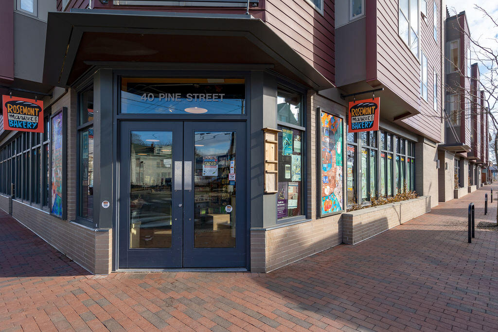 7 Walker Street, Unit 3 Portland, ME 04102 - Photo 26 of 27 Rosemont Pine St