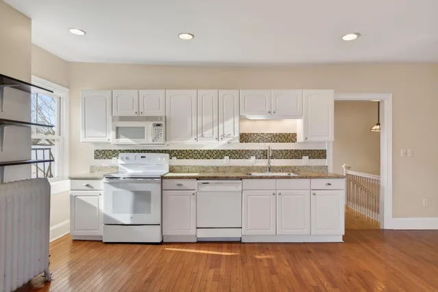 $349,000 | 7 Walker Street, Unit 3, Portland, ME 04102