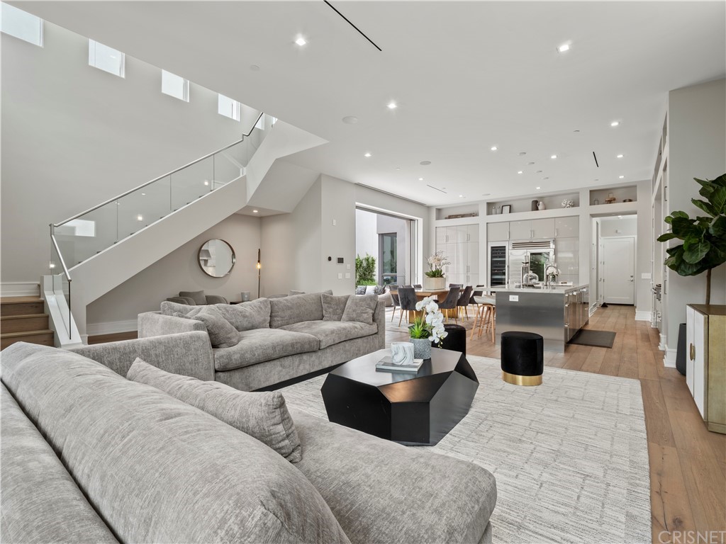 5918 Firefly Place Playa Vista, CA 90094 - Photo 2 of 73