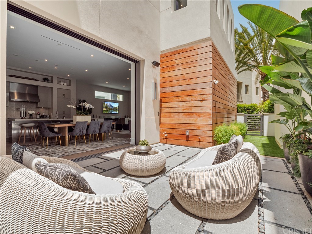 5918 Firefly Place Playa Vista, CA 90094 - Photo 13 of 73