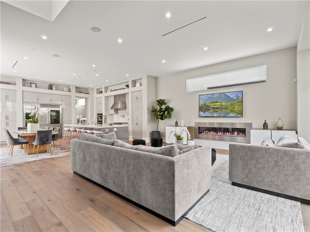 5918 Firefly Place Playa Vista, CA 90094 - Photo 3 of 73