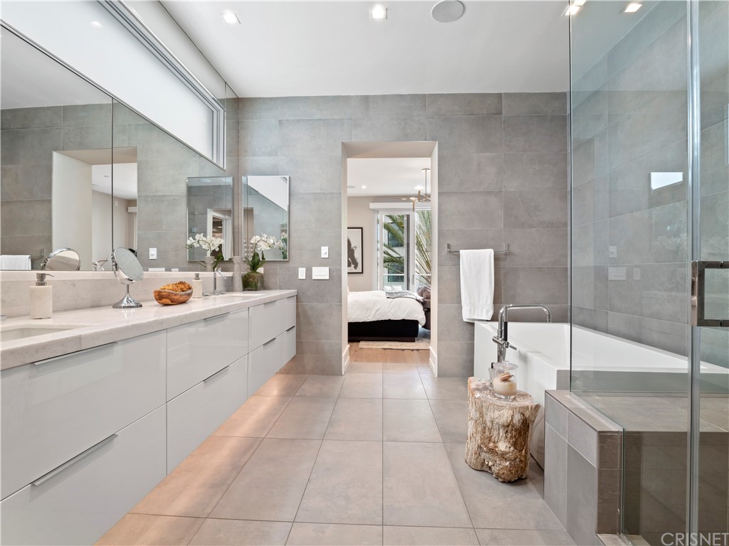 5918 Firefly Place Playa Vista, CA 90094 - Photo 24 of 73