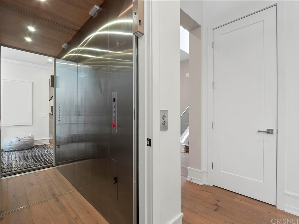 5918 Firefly Place Playa Vista, CA 90094 - Photo 30 of 73