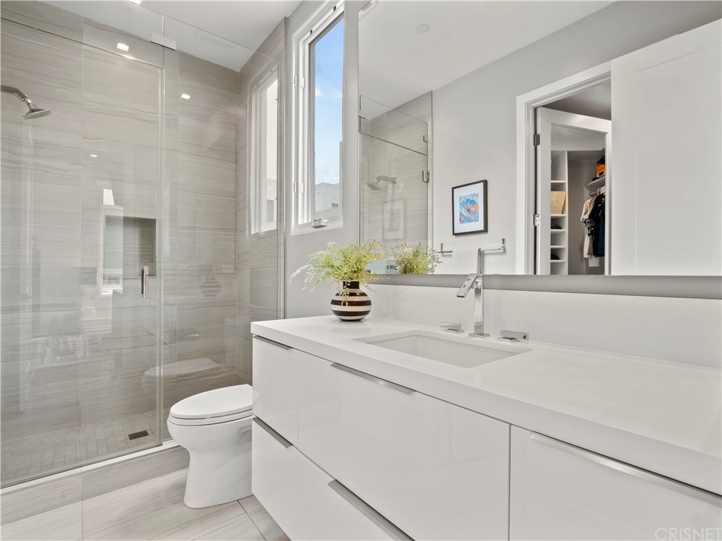 5918 Firefly Place Playa Vista, CA 90094 - Photo 33 of 73