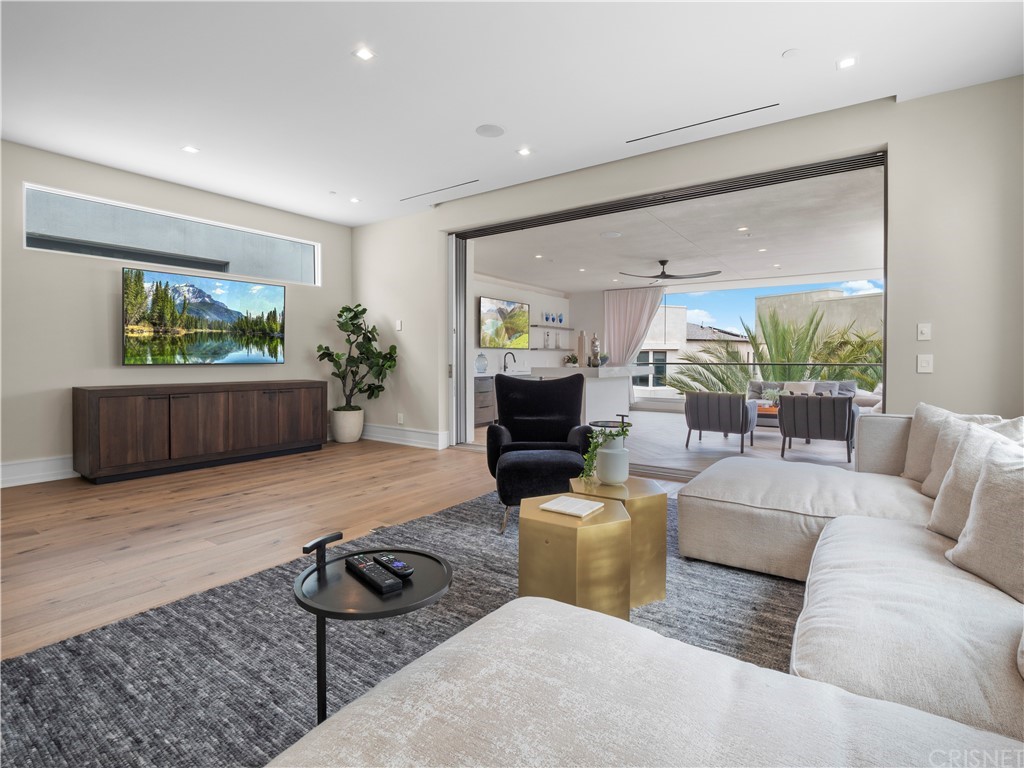 5918 Firefly Place Playa Vista, CA 90094 - Photo 45 of 73