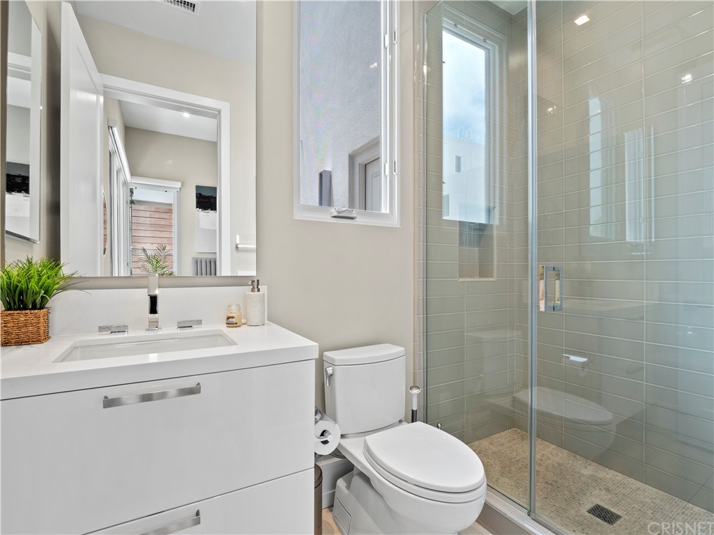 5918 Firefly Place Playa Vista, CA 90094 - Photo 55 of 73