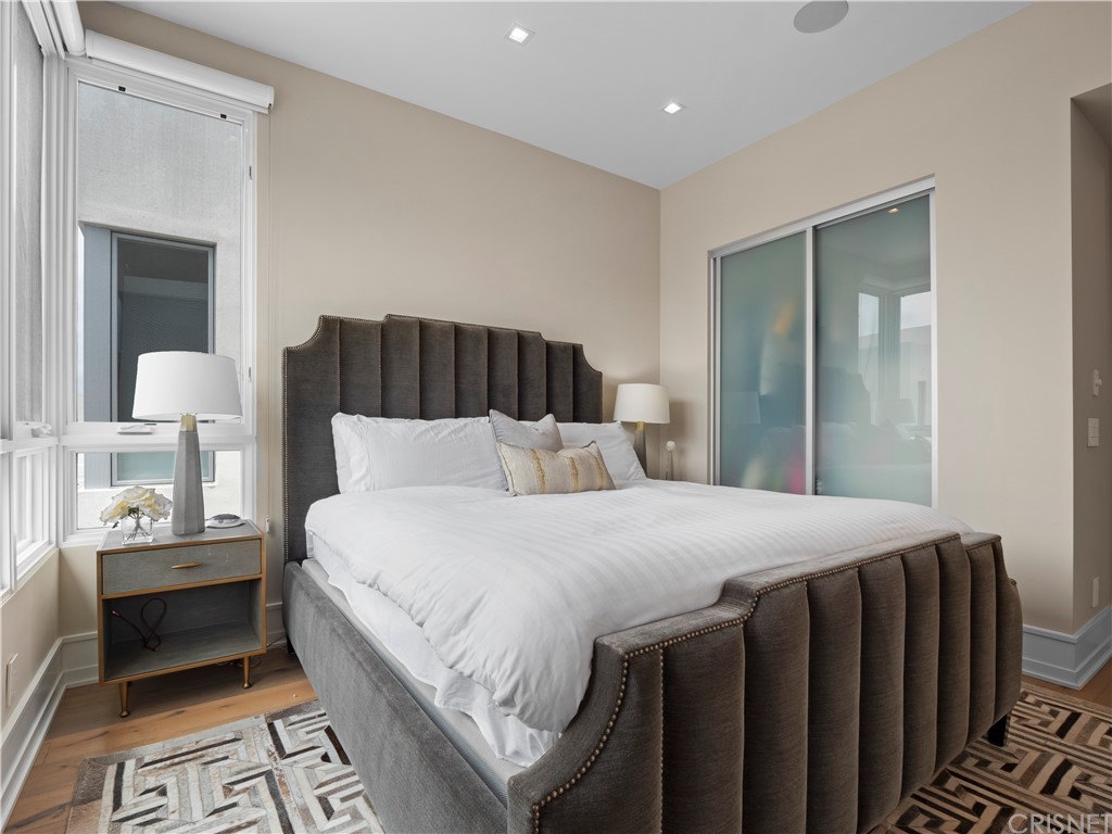 5918 Firefly Place Playa Vista, CA 90094 - Photo 57 of 73