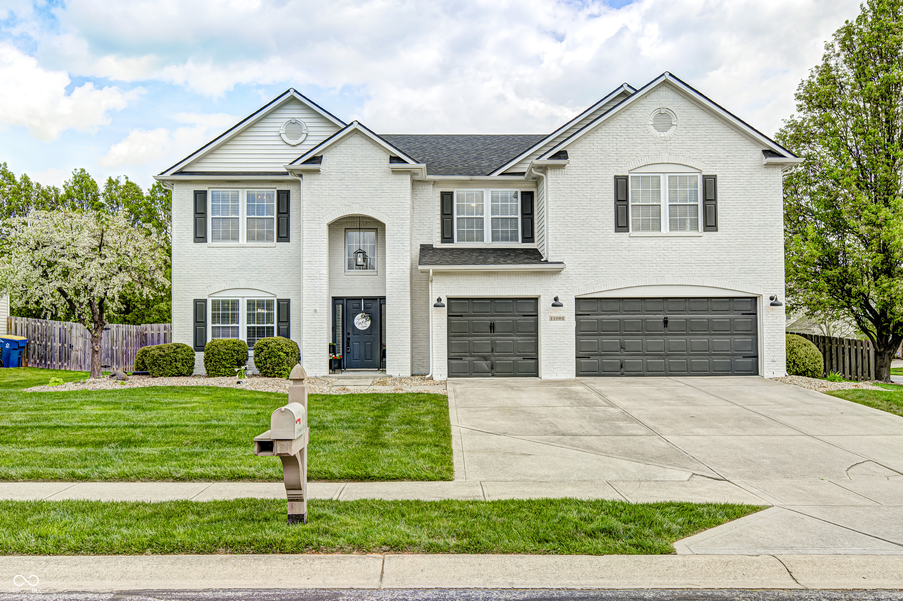 11093 Ragsdale Place Fishers, IN 46037 - Photo 1 of 47 Gallery Image 1