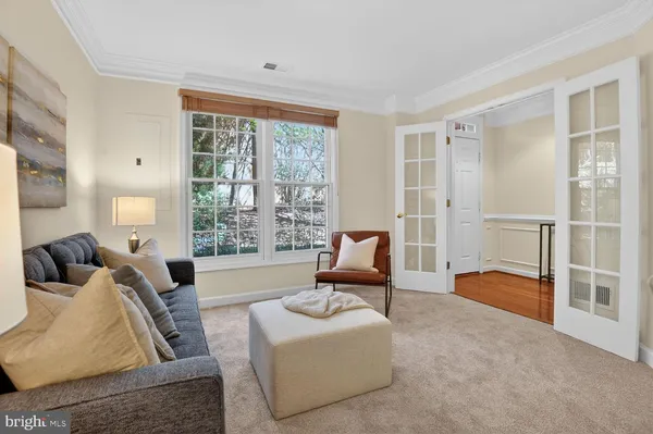 $849,000 | 8842 Mansion View Court, Vienna, VA 22182