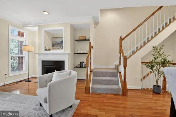 $849,000 | 8842 Mansion View Court, Vienna, VA 22182
