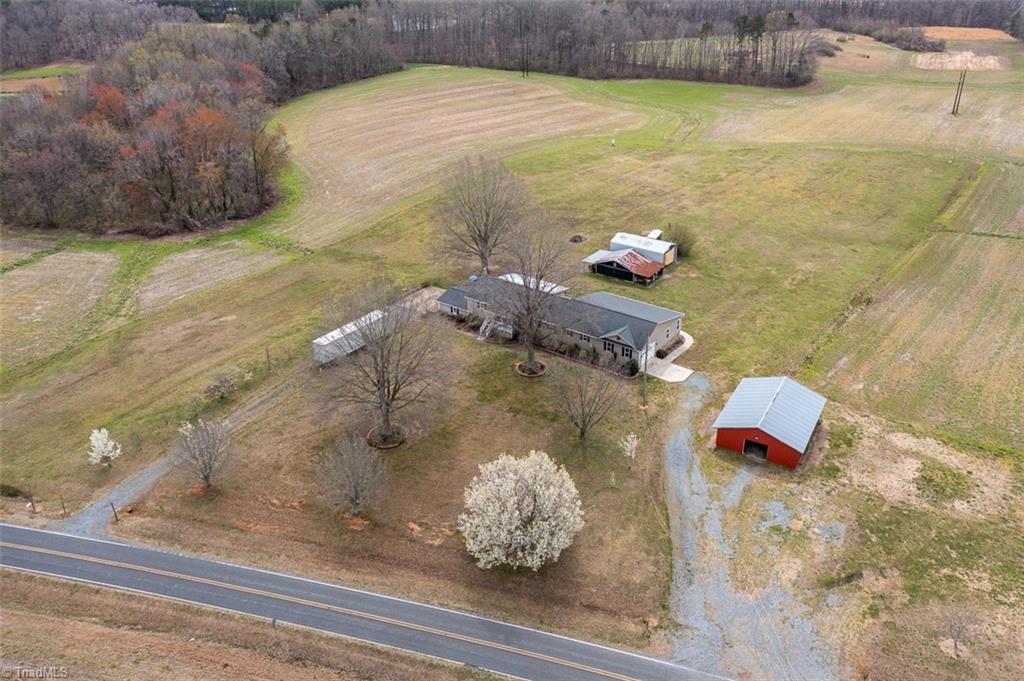 6668 Roby Coe Road Ramseur, NC 27316 - Photo 34 of 50 Gallery Image 34