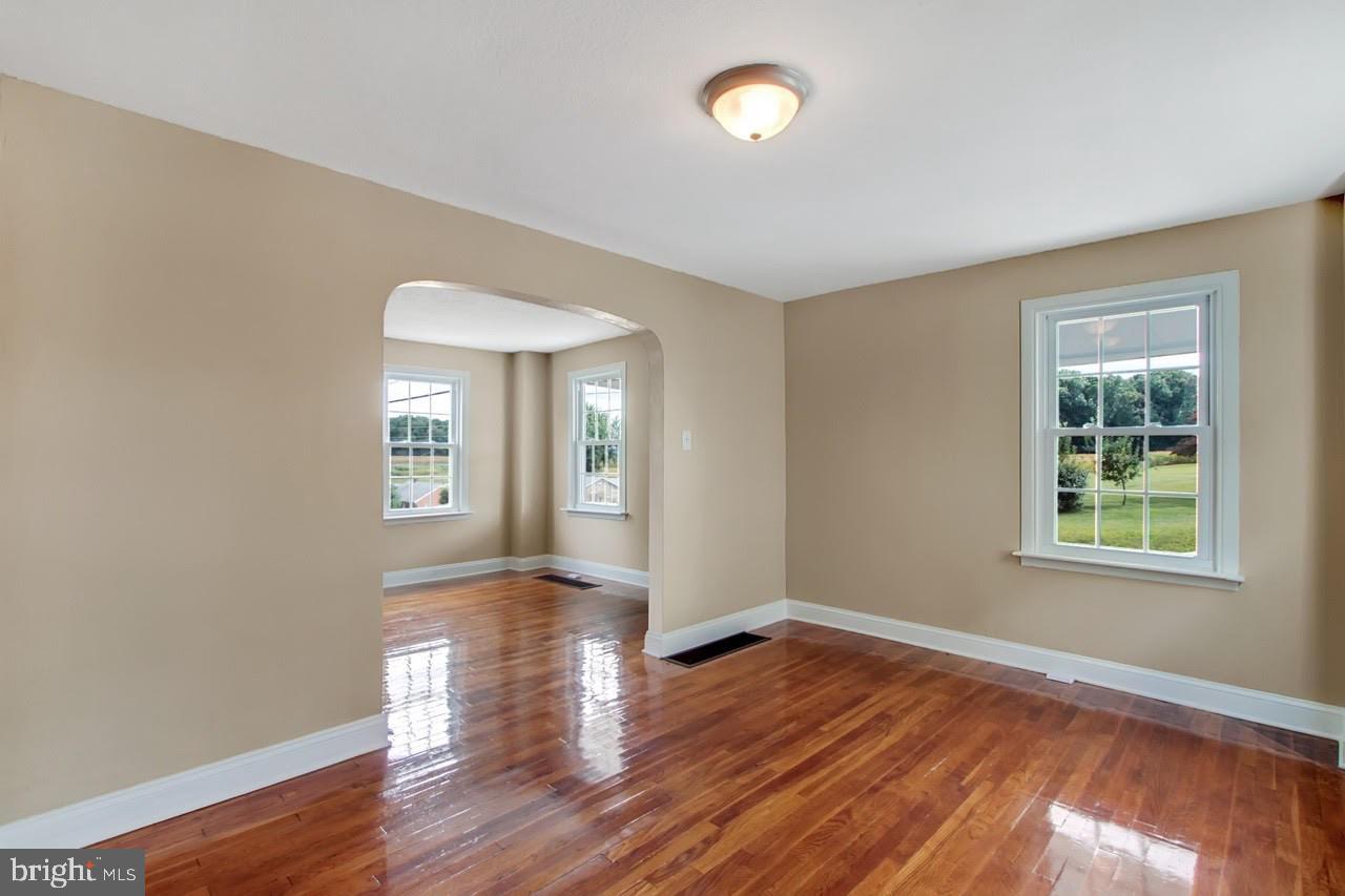 484 Blooming Grove Road Hanover, PA 17331 - Photo 8 of 23